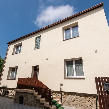 Hello Apartmanhaz Sopron Luaran gambar